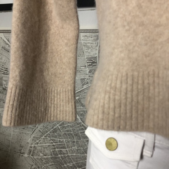 Reformation Cream Women's Sweater Size S - Picture 4 of 12